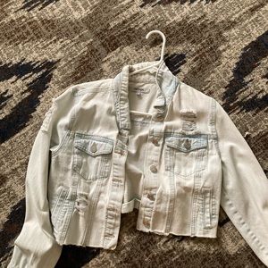 Cropped denim jacket